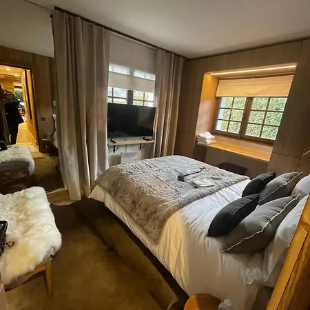 Chaleureux A - 80 M² Avec Jardin Et Cheminee. Apartman