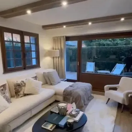 Chaleureux A 80 M² Avec Jardin Et Cheminee *